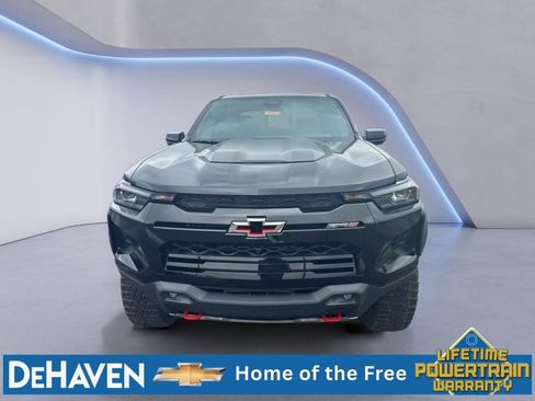 New 2026 Chevrolet Colorado ZR2 w/ Technology Package AWD/4WD image 8
