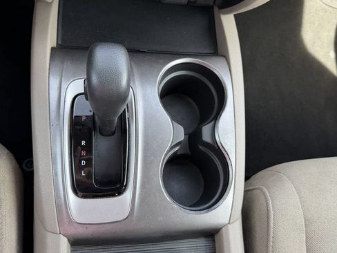 Used 2019 Honda Pilot LX image 25