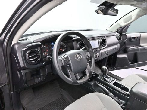 Used 2019 Toyota Tacoma SR w/ SR Convenience Package AWD/4WD image 12