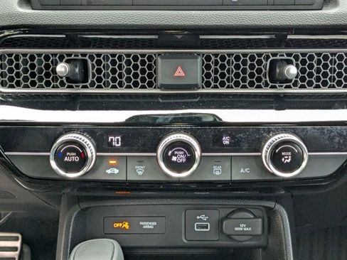 Certified 2024 Honda Civic Sport image 16