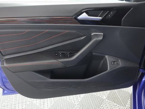 Used 2024 Volkswagen Jetta GLI 40th Anniversary Edition image 26