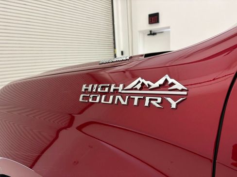 New 2026 Chevrolet Silverado 1500 High Country w/ Technology Package AWD/4WD image 36