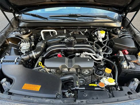 Used 2019 Subaru Legacy 2.5i Limited image 7