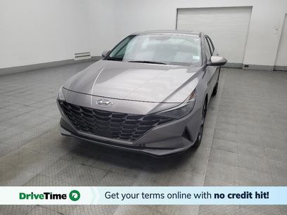 Used 2023 Hyundai Elantra Limited w/ Cargo Package