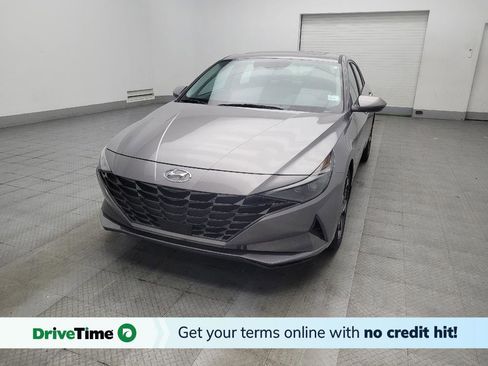 Used 2023 Hyundai Elantra Limited w/ Cargo Package FWD image 1