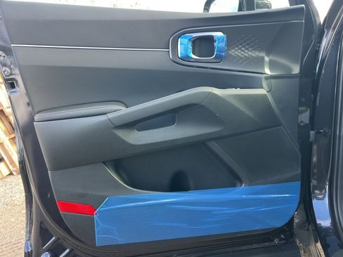 New 2026 Kia Sorento LX image 7