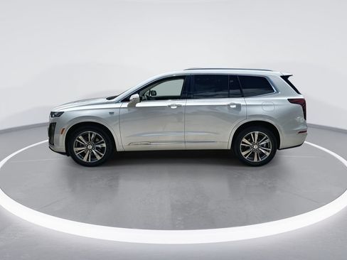 Used 2021 Cadillac XT6 Premium Luxury FWD image 5