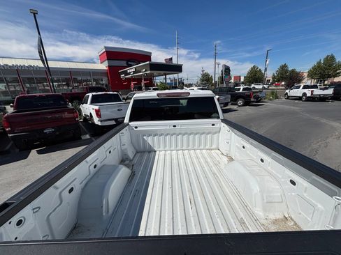 Used 2020 GMC Sierra 1500 Elevation AWD/4WD image 10