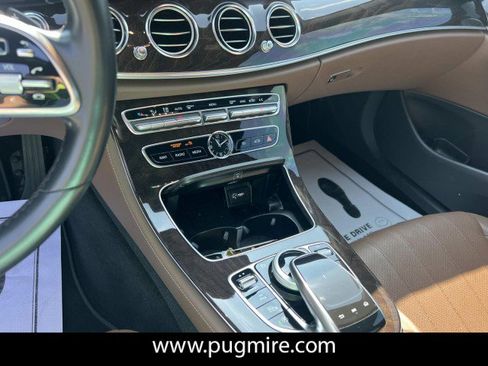 Used 2019 Mercedes-Benz E 300 image 30