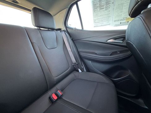 Used 2025 Buick Encore GX Preferred FWD image 36