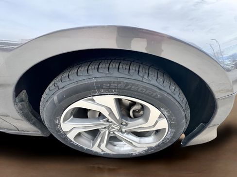 Used 2019 Honda Accord EX-L image 33