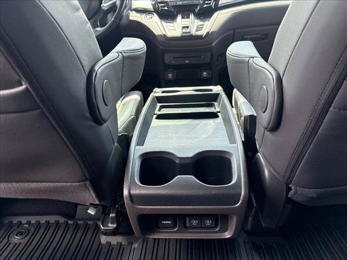 Used 2018 Honda Odyssey EX-L image 19