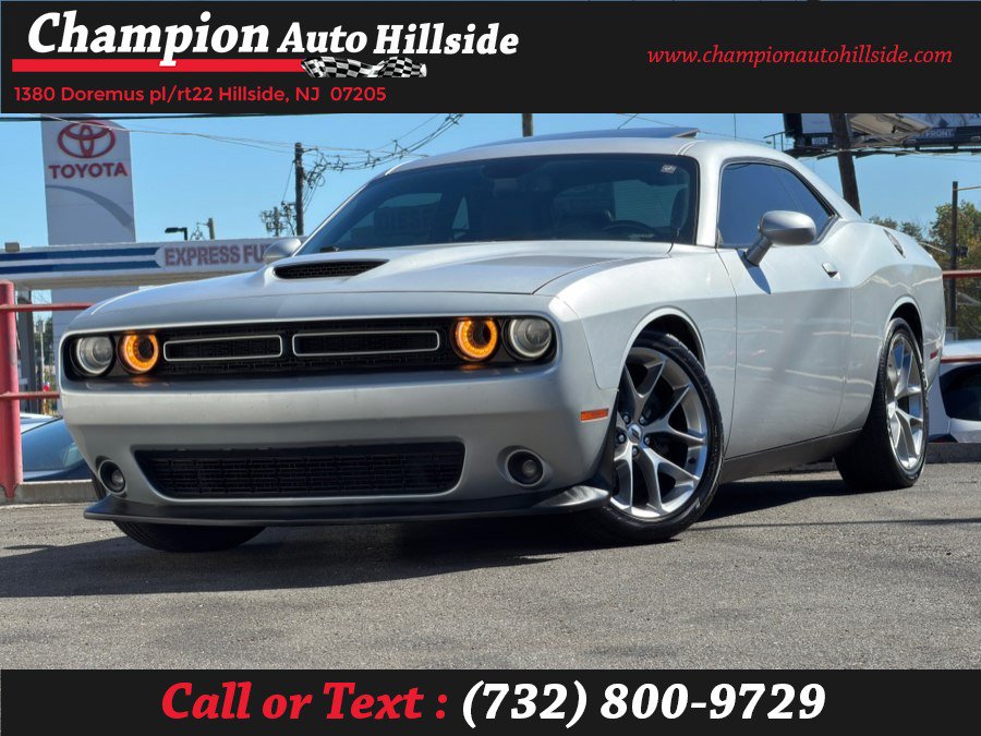 Used 2019 Dodge Challenger R/T w/ Plus Package RWD image 1
