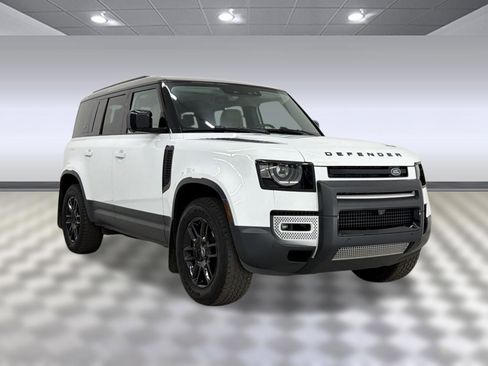 Used 2024 Land Rover Defender 110 S AWD/4WD image 7