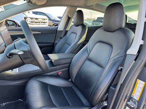 Used 2022 Tesla Model 3 Long Range AWD/4WD image 14