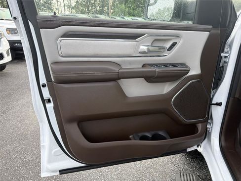 New 2026 RAM 1500 Laramie w/ Laramie Preferred Package RWD image 9