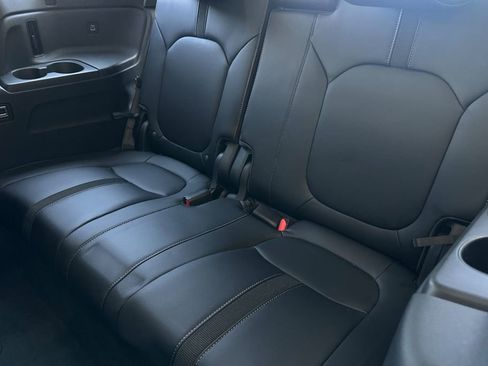 Certified 2023 Honda Pilot EX-L image 17