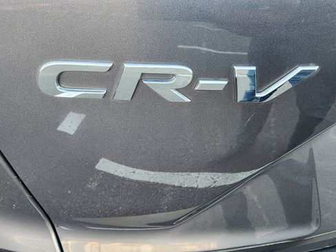 Used 2017 Honda CR-V LX image 9