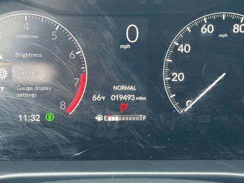 Used 2025 Honda HR-V LX image 30