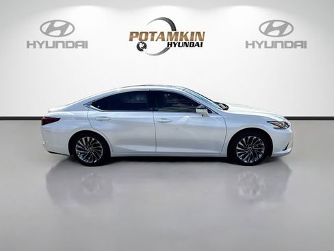 Used 2024 Lexus ES 350 Luxury w/ Technology Package image 4