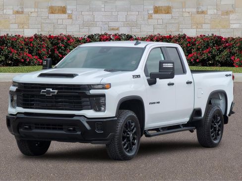 New 2026 Chevrolet Silverado 2500 Custom w/ Custom Convenience Package image 7