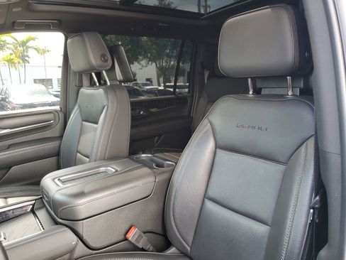 Certified 2024 GMC Yukon XL Denali w/ Denali Reserve Package AWD/4WD image 22
