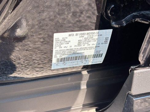 Used 2024 Ford Explorer ST w/ Equipment Group 401A AWD/4WD image 27