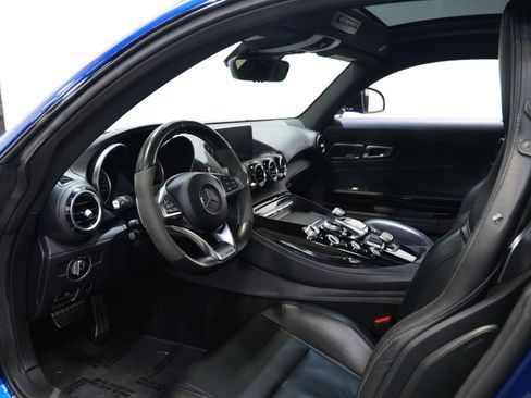 Used 2017 Mercedes-Benz AMG GT Coupe image 29