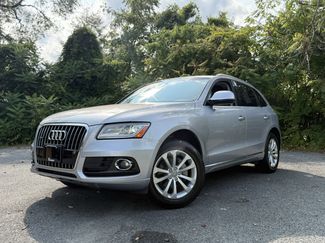 Used 2016 Audi Q5 2.0T Premium image 1