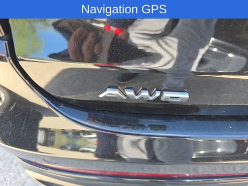 Used 2023 Cadillac XT6 Premium Luxury AWD/4WD image 7