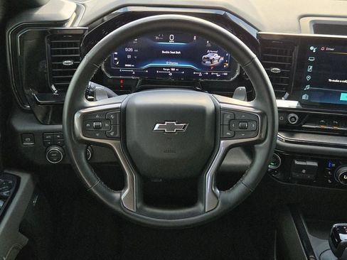 Certified 2025 Chevrolet Silverado 1500 ZR2 AWD/4WD image 15