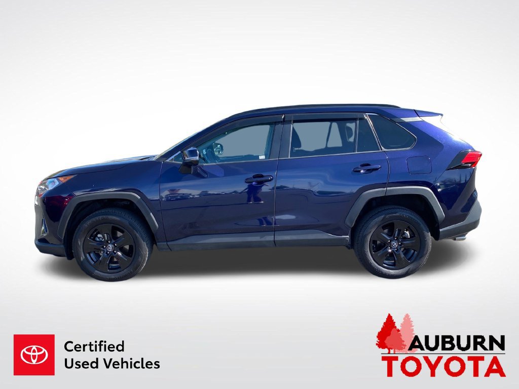 Certified 2021 Toyota RAV4 XLE w/ XLE Grade Weather Package AWD/4WD image 9