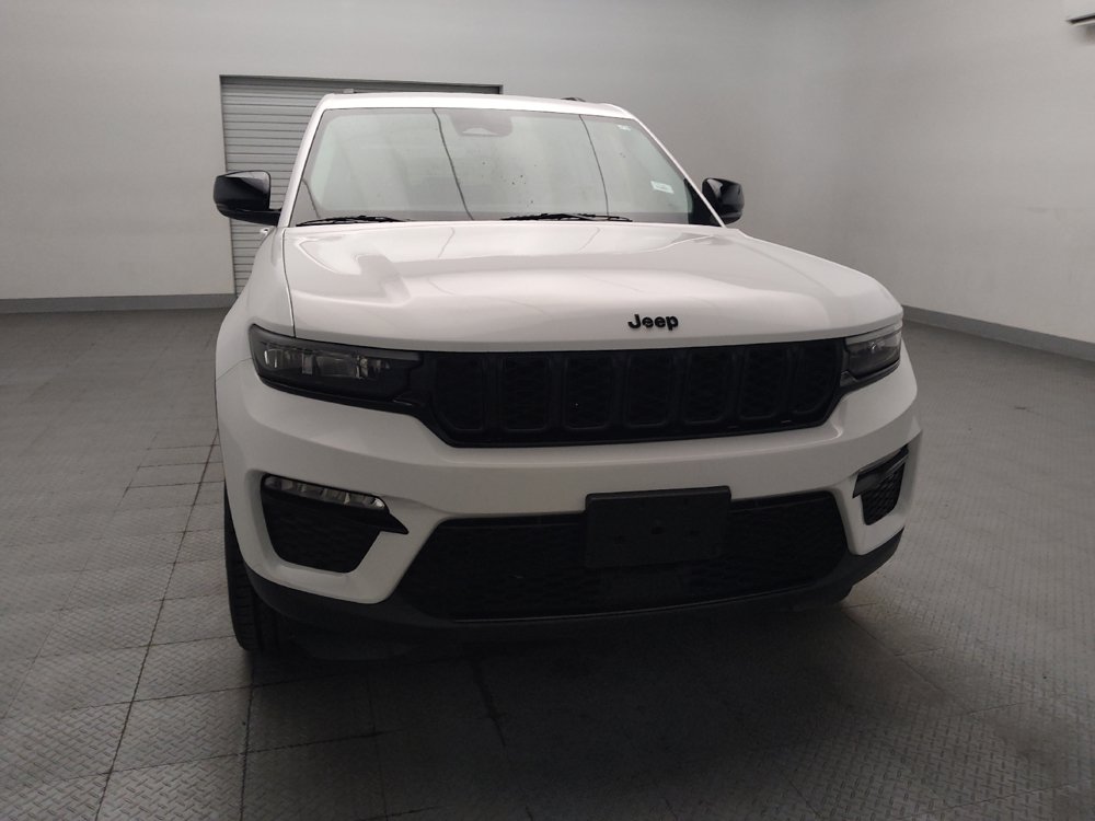 Used 2023 Jeep Grand Cherokee Limited w/ Black Appearance Package RWD image 14