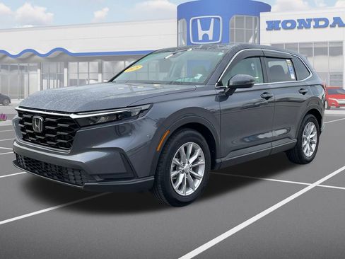 Used 2025 Honda CR-V EX image 3