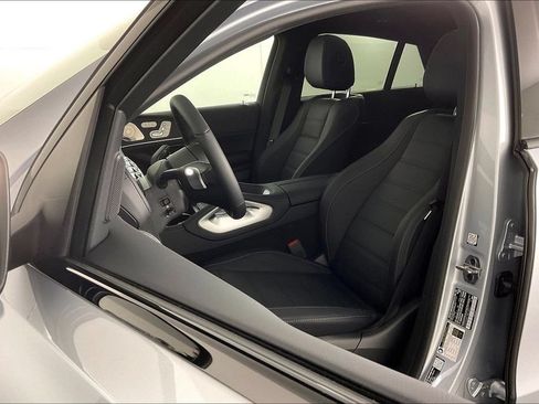 New 2026 Mercedes-Benz GLE 450 4MATIC Coupe image 9