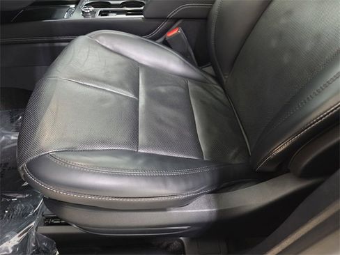 Used 2021 Lincoln Corsair AWD w/ Premium Package image 26