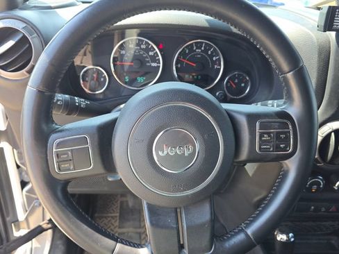 Used 2015 Jeep Wrangler Unlimited Sport w/ Quick Order Package 24S AWD/4WD image 14
