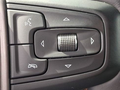 Used 2021 GMC Sierra 1500 AT4 w/ AT4 Value Package image 22