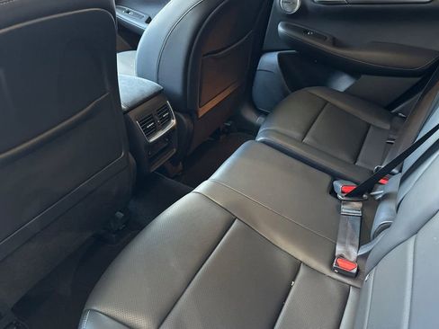 Used 2022 INFINITI QX50 Sensory image 12