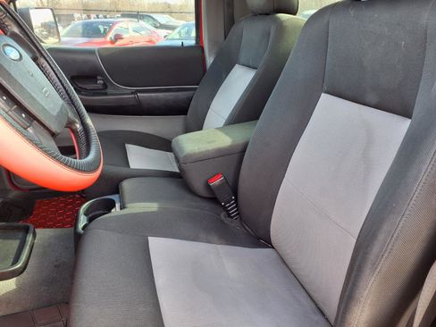 Used 2010 Ford Ranger XLT image 3