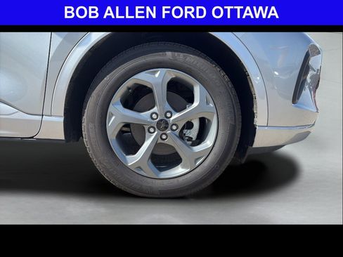 Used 2024 Ford Escape ST-Line w/ Equipment Group 301A FWD image 18