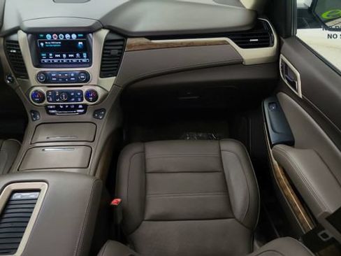Used 2019 GMC Yukon Denali w/ Denali Ultimate Package AWD/4WD image 97