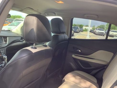 Used 2019 Buick Encore Preferred FWD image 19