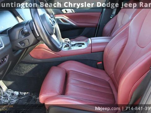 Used 2022 BMW X6 xDrive40i w/ Executive Package image 37