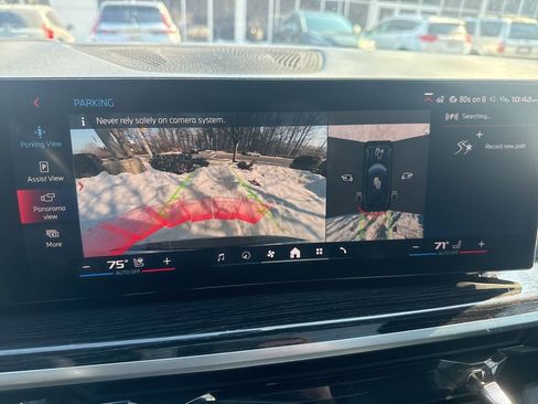 Used 2025 BMW X5 M60i w/ Executive Package image 12