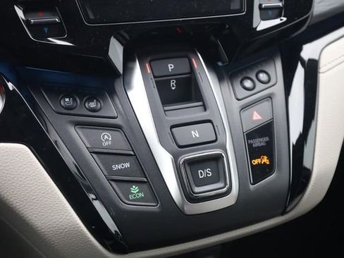 New 2026 Honda Odyssey Elite image 18