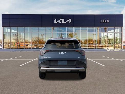 New 2026 Kia Sportage EX image 5