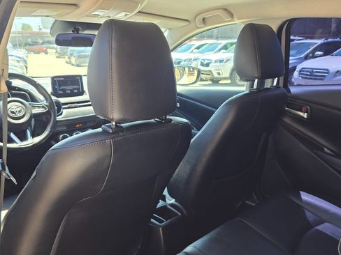 Used 2019 Toyota Yaris XLE FWD image 23