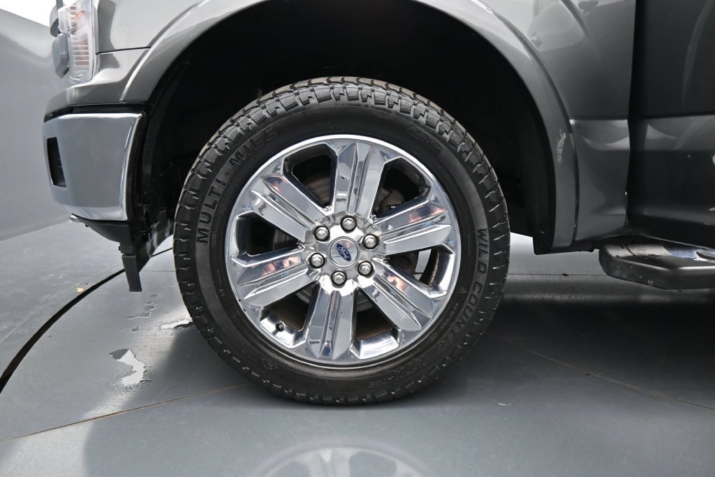 Used 2019 Ford F150 Lariat w/ Equipment Group 502A Luxury AWD/4WD image 29