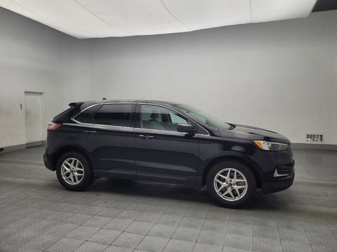 Used 2023 Ford Edge SEL image 11